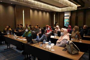 DSC02073_11zon-300x200